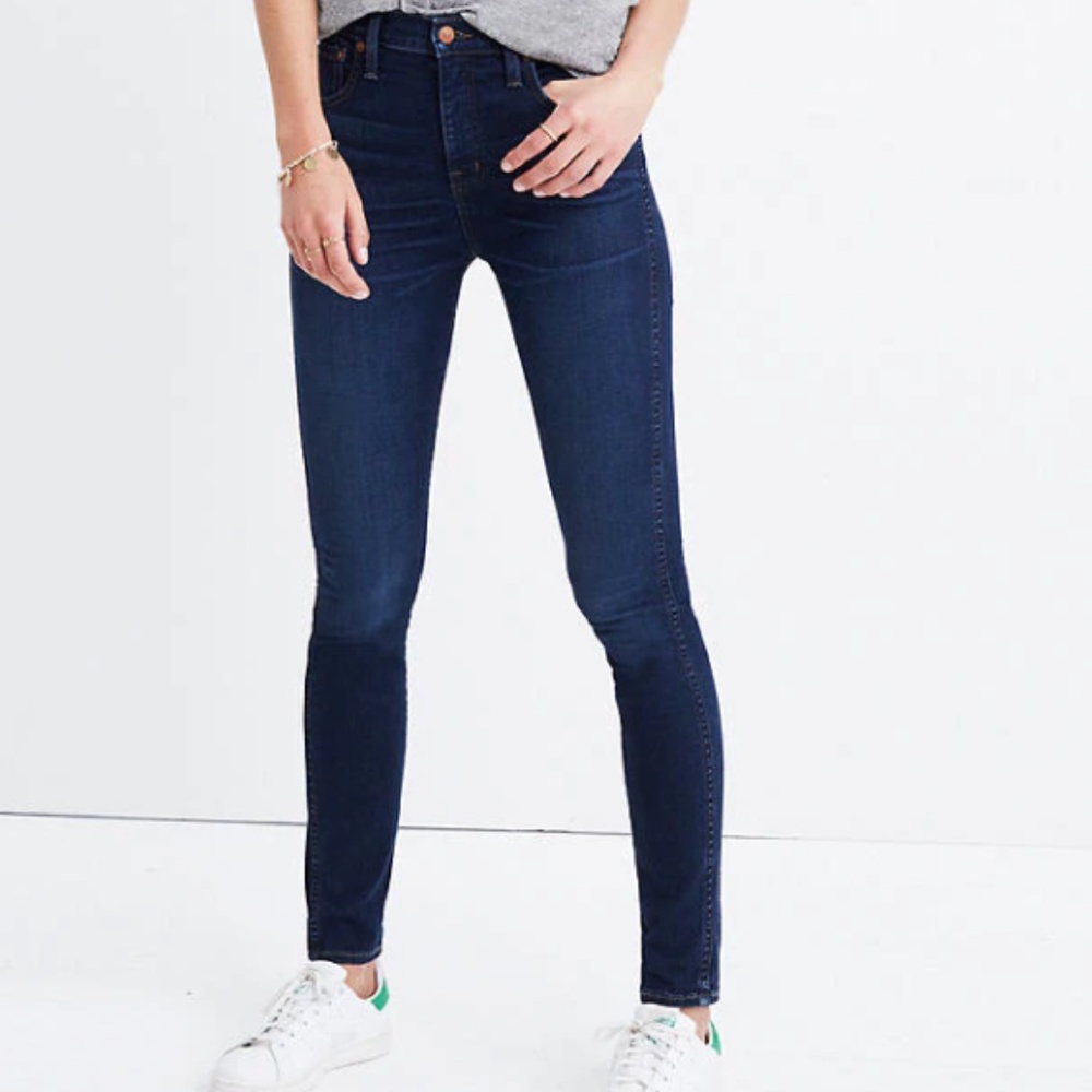 Madewell High Riser Jeans in dark wash